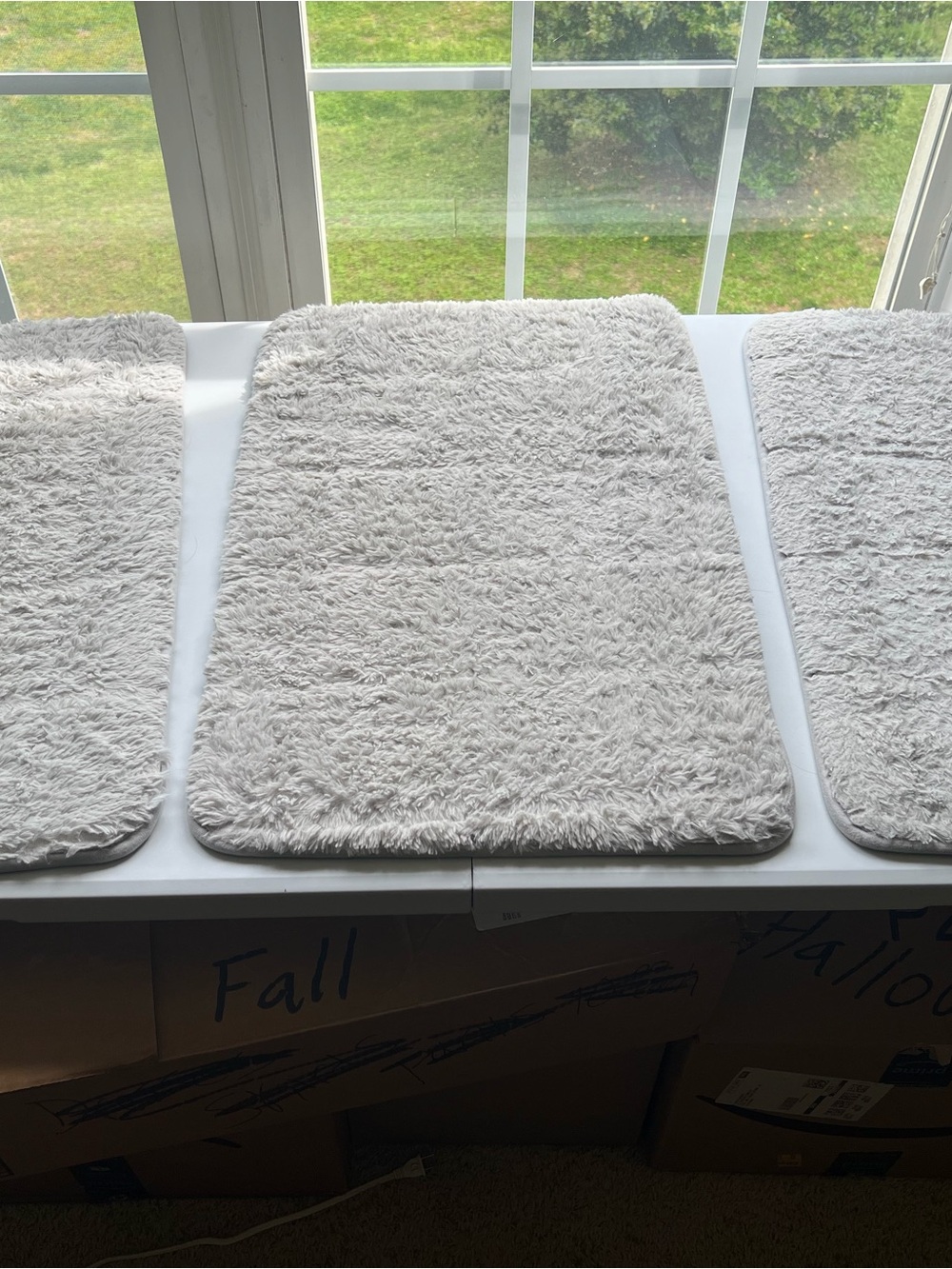 Soft Plush Grey Bath Mat - Home Bath